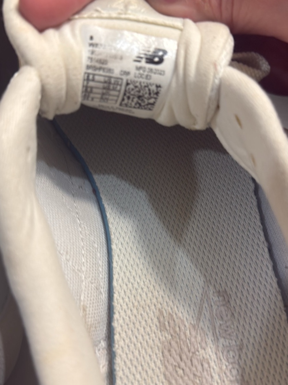 New Balance Women’s Sneakers in Cream and White - Picture 5 of 6
